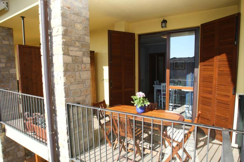 Casa Mirella - Toscolano Maderno Villa Luaran gambar